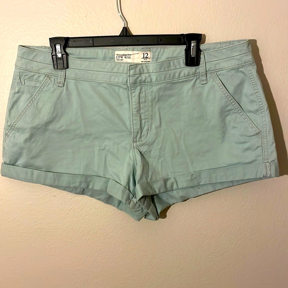 Abercrombie and Fitch cuffed low rise short